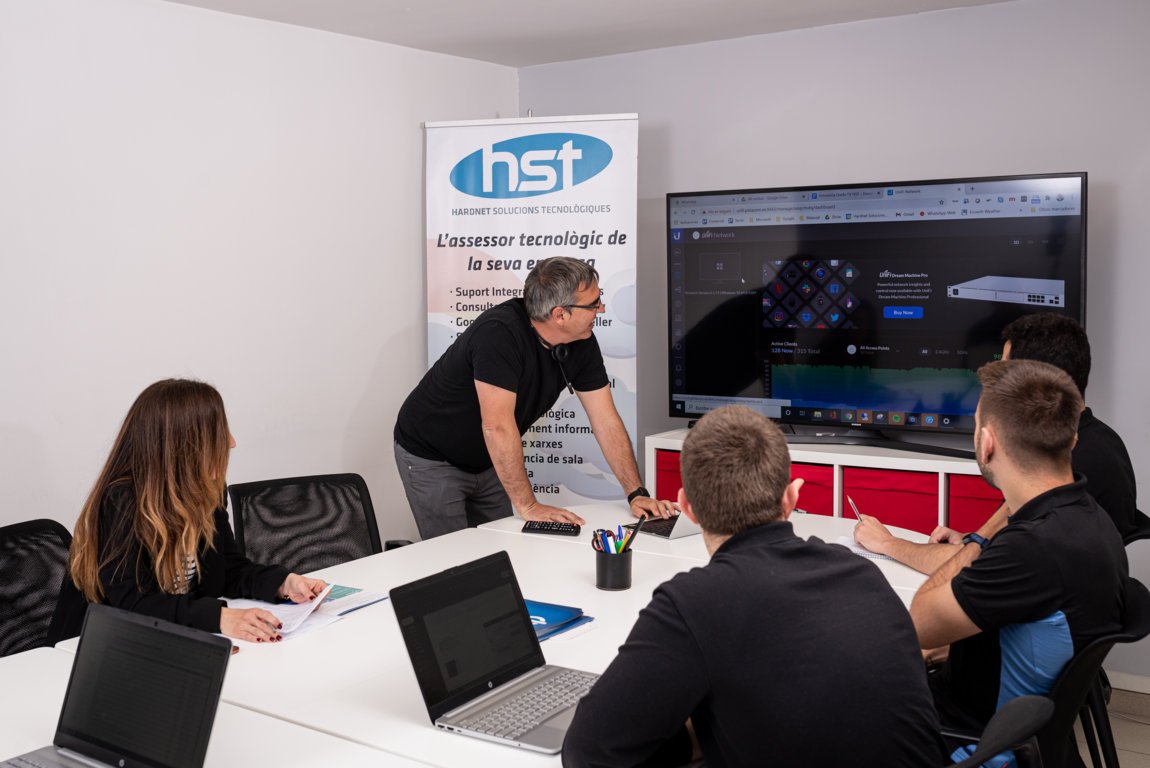 EMP_2021-04-22_HST-52 (FILEminimizer)